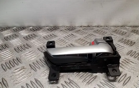 KIA Sorento Rear door interior handle