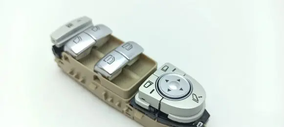 Mercedes-Benz Vito Viano W447 Electric window control switch 4475450413 37SKV187 A4475450413