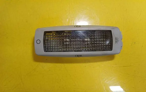 Volkswagen PASSAT B5 Rear seat light 3B0947291