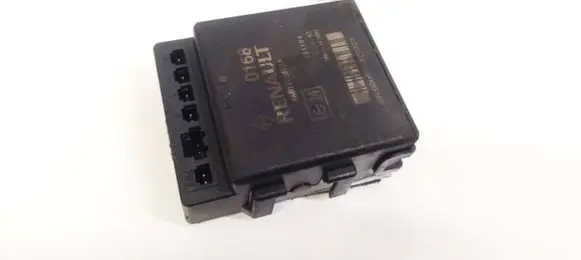 Renault Megane III Other control units/modules 4m0168r3a E24031194
