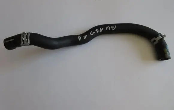 Toyota Auris E180 Engine coolant pipe/hose