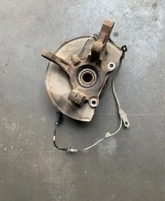Mitsubishi Outlander Front wheel hub