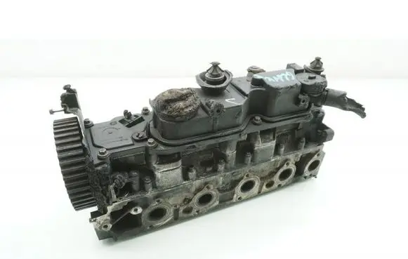 Peugeot 3008 I Engine head 9685052710