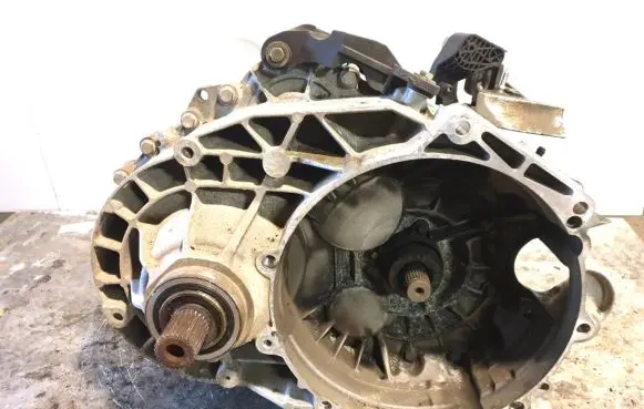 Volkswagen Transporter - Caravelle T6 Manual 6 speed gearbox PSV