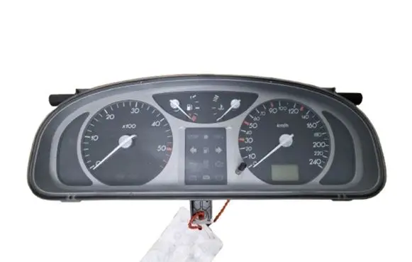 Renault Laguna II Speedometer (instrument cluster) 8200170305A