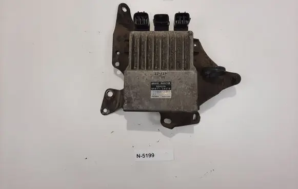 Lexus IS 220D-250-350 Fuel injection control unit/module 8987120070