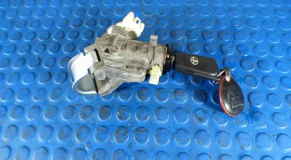 Toyota Yaris Ignition lock 450200D04 8978202010 6253440000