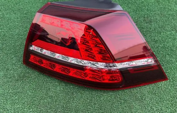 Volkswagen Golf VII Rear/tail lights 5G0945208 81230201