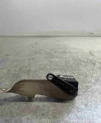 Mercedes-Benz SL R230 Rear suspension height sensor lever A0025428818