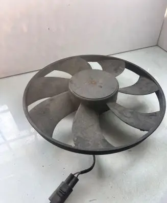 Mercedes-Benz CLK A208 C208 Electric radiator cooling fan 0005401688 L100M46 A1371719