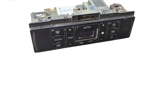 Audi A4 S4 B5 8D Climate control unit 8D0820043M