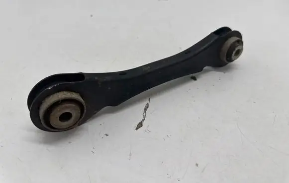 BMW 1 F20 F21 Rear upper control arm/wishbone 6792517