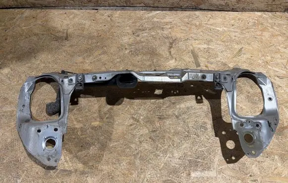 Opel Meriva A Radiator support slam panel 93301921 1903 MK6083JT1