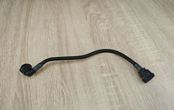 BMW 5 G30 G31 G38 Engine coolant pipe/hose 8678495