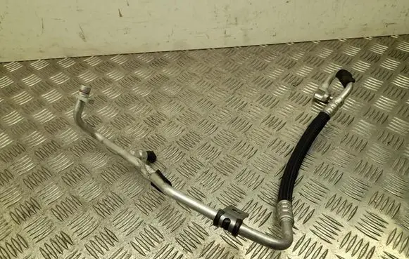 Nissan Primastar Air conditioning (A/C) pipe/hose 924905921R