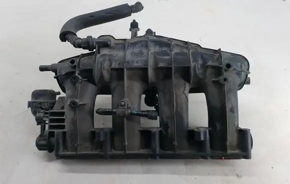 Volkswagen Beetle A5 Intake manifold 06133185