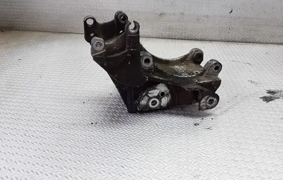 Citroen C5 Generator/alternator bracket 9643834880