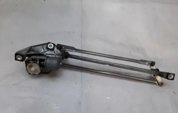 Ford Kuga I Front wiper linkage and motor 03397021253 8V41-17504-BC