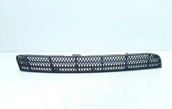 Volvo XC90 Front bumper lower grill 08662997