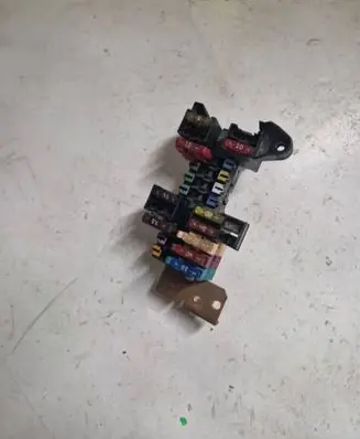 Mercedes-Benz Vito Viano W639 Fuse module 2035400250