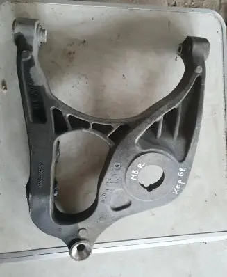 Mercedes-Benz R W251 Rear upper control arm/wishbone 060358106D