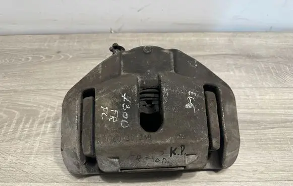 BMW 7 E65 E66 Front brake caliper 6030348