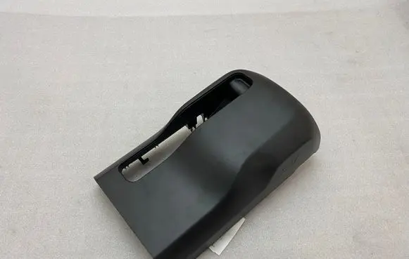 Steering wheel column trim