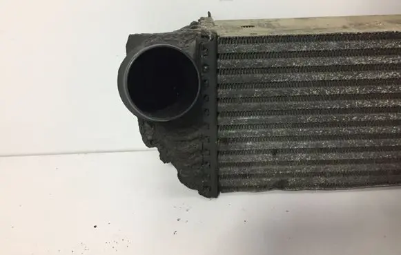 BMW 5 F10 F11 Intercooler radiator 1234567