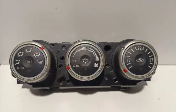 Mitsubishi Outlander Climate control unit 7820A082XB 3862043 9B19A