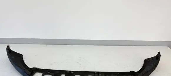 Front bumper lip