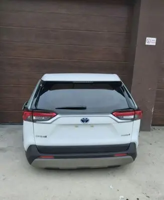 Toyota RAV 4 (XA50) Rear bodywork 