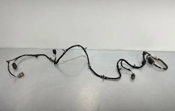 Opel Zafira C Parking sensor (PDC) wiring loom 13302525