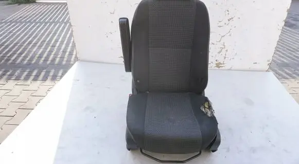 Mercedes-Benz Sprinter W906 Front driver seat SKO71791