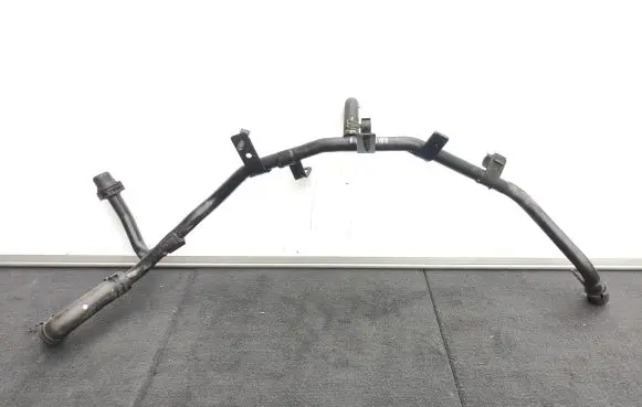 Audi A6 S6 C7 4G Engine coolant pipe/hose 04L122157BA