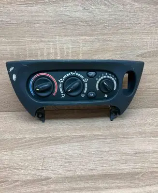 Renault Scenic I Climate control unit 658324B 101750