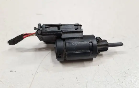 Audi A6 S6 C6 4F Brake pedal sensor switch 3B0945511A 19322007