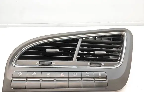 Peugeot 5008 Panel trim 9688836977 W14110 6319607