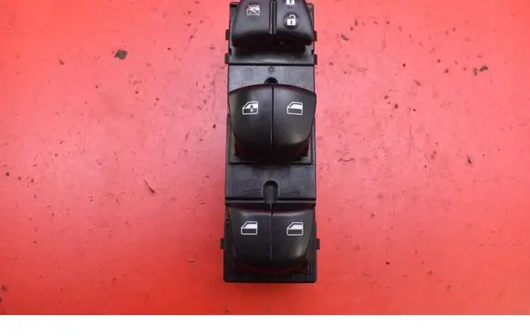 Nissan Micra C+C Electric window control switch 