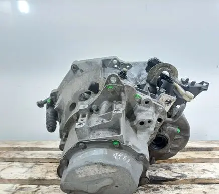 Peugeot Partner III Manual 5 speed gearbox 9680886610