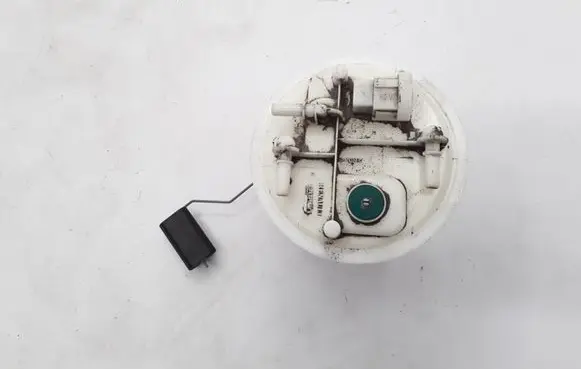 Renault Kangoo I In-tank fuel pump 8200957885