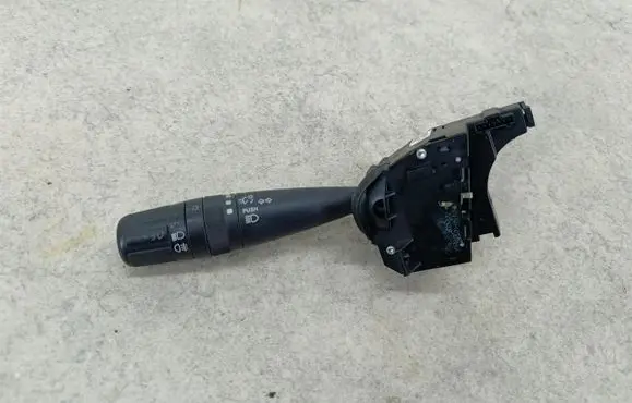 Dodge Caliber Indicator stalk 