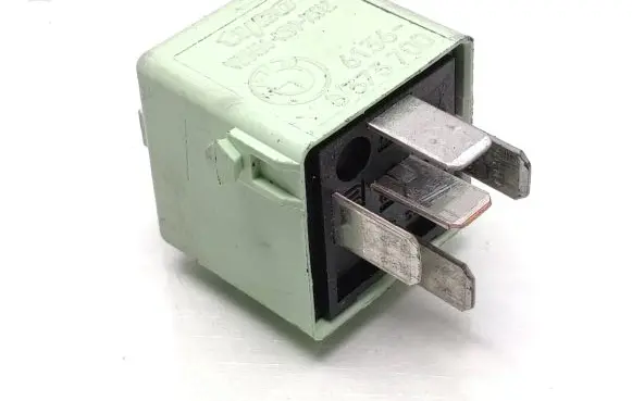 BMW 5 E60 E61 Other relay 8373700 61368373700