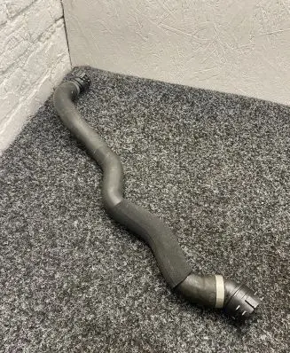 BMW X3 G01 Engine coolant pipe/hose 9845519