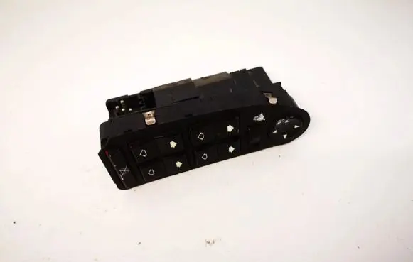 BMW 5 E39 Electric window control switch 8380646