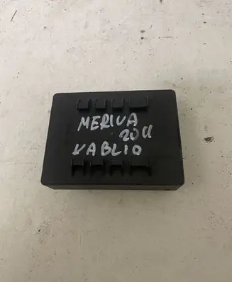 Opel Meriva B Tow bar trailer control unit/module 13505411