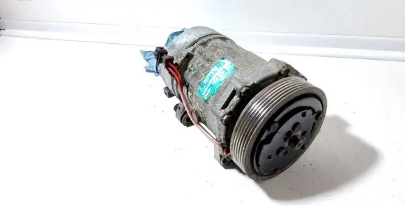 Volkswagen Transporter - Caravelle T4 Air conditioning (A/C) compressor (pump) 7D0820805 SD7V16 375808624
