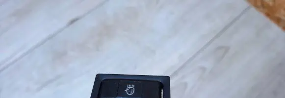 Toyota RAV 4 (XA20) Other switches/knobs/shifts 156480