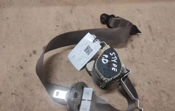 Jaguar S-Type Front seatbelt 2R83F611B08 33048264