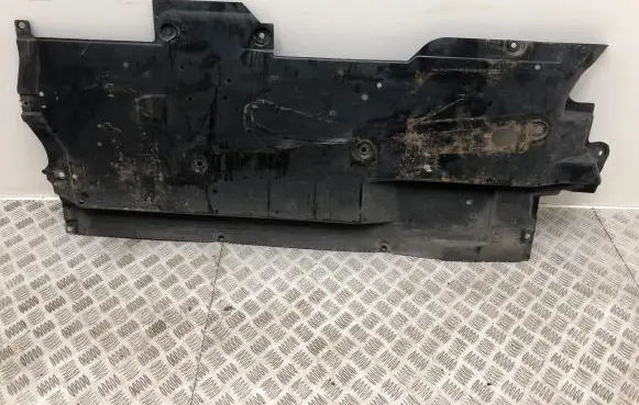 Mazda 3 III Center/middle under tray cover 