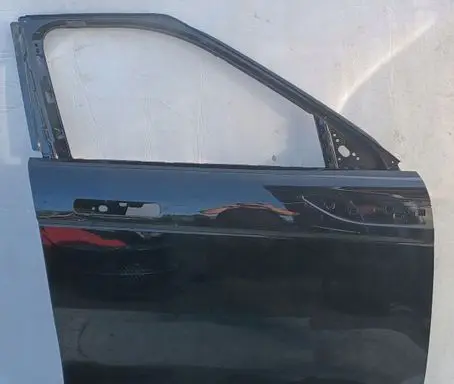 Land Rover Evoque II Front door